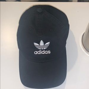Adidas black hat